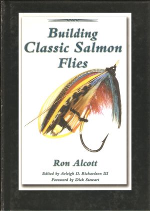  The Art of Fly Tying (The Hunting & Fishing Library